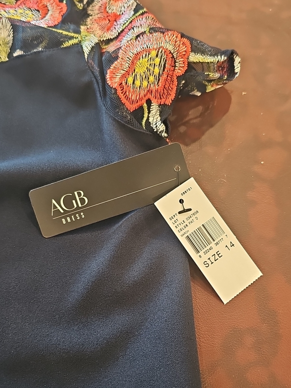 V Blue Floral Agb Dress Size 14 - Picture 6 of 6